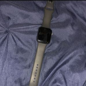 Apple Watch series 4
